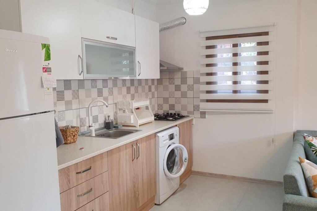 2+1 Apartm With Garden + Balcony , At Ladies Apartment Kusadasi