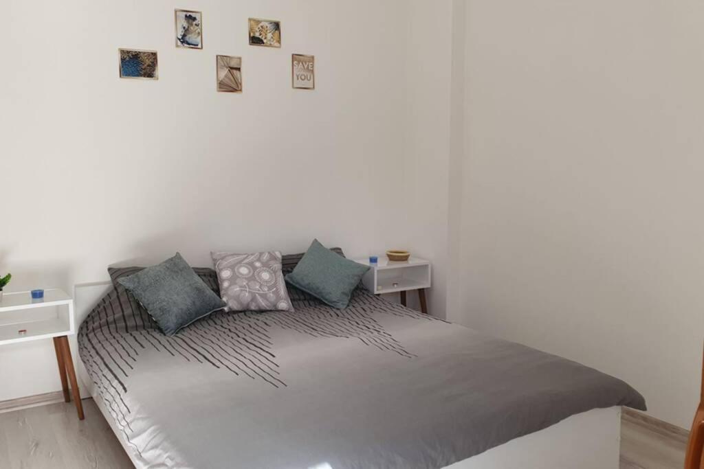 2+1 Apartm With Garden + Balcony , At Ladies * Kusadasi