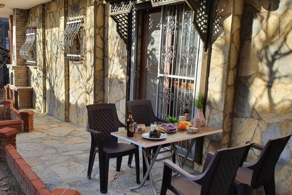 Apartment 2+1 Apartm With Garden + Balcony , At Ladies Kusadasi
