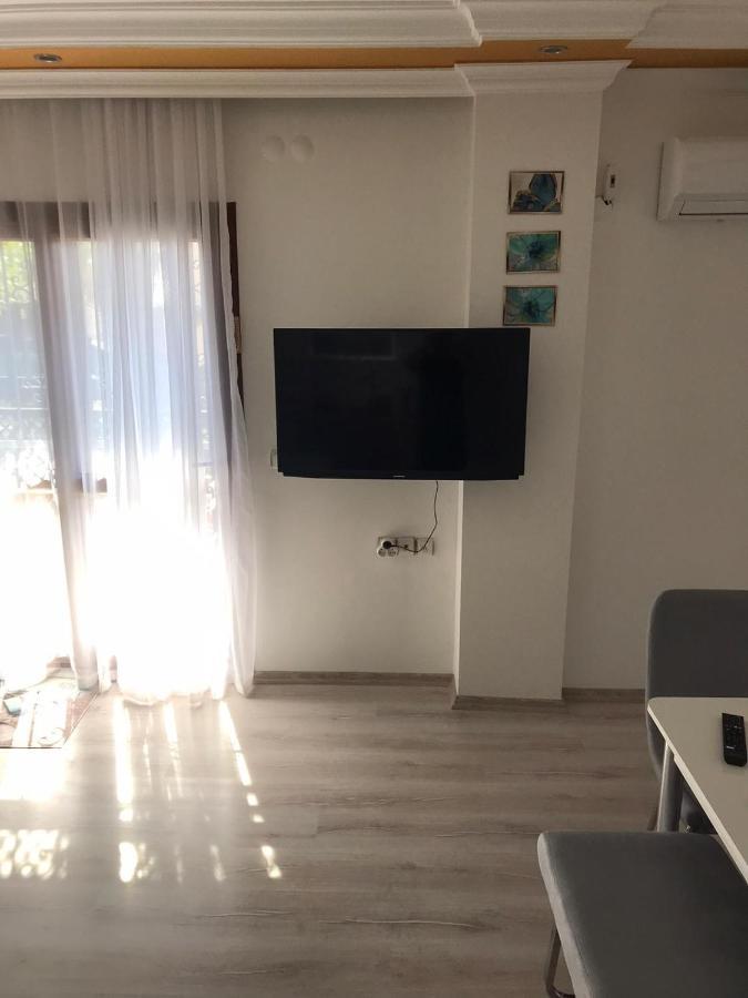 2+1 Apartm With Garden + Balcony , At Ladies * Kusadasi